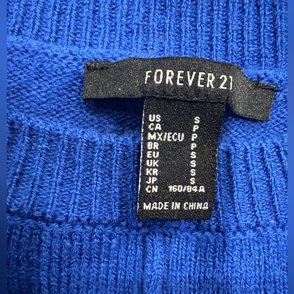 Women's Blue Sweater - Picture 2 of 2